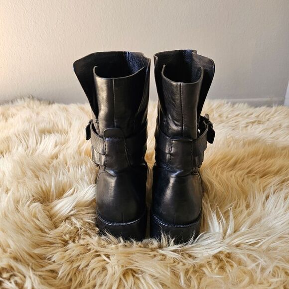 Coach Jesika Black Genuine Leather Ankle Boots Size 7 - Picture 4 of 7